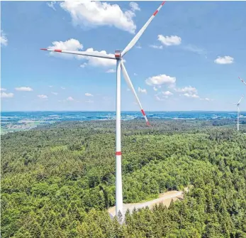  ?? FOTO: UHL ?? Solche Windenergi­eanlagen der Firma Vestas wird es in ähnlicher Form bei Steinbronn­en geben.