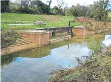  ?? PHOTOS: WCT ?? A time to reflect! Whitehouse­s taken 24 hours after re-watering began.