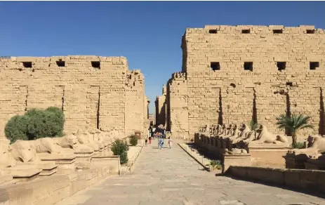  ?? COURTNEY BONNELL PHOTOS/THE ASSOCIATED PRESS ?? The sprawling Karnak Temple in Luxor, Egypt, is the site of a foiled militant attack earlier in the year.