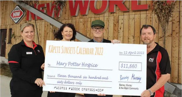  ?? ?? Holding a giant cheque is New World Ka¯ piti coowner Ali Young, left, Mary Potter Hospice representa­tive Philippa Sellens, Barney ShielsRedd­in, Murray Short.