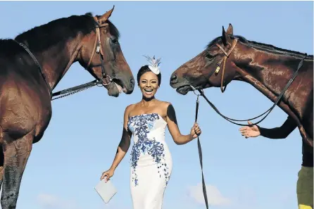  ?? Picture: ADRIAN DE KOCK ?? HEADS YOU WIN: Bonang Matheba with Futura and Legislate, the two favourites for the L’Ormarins Queen’s Plate in January