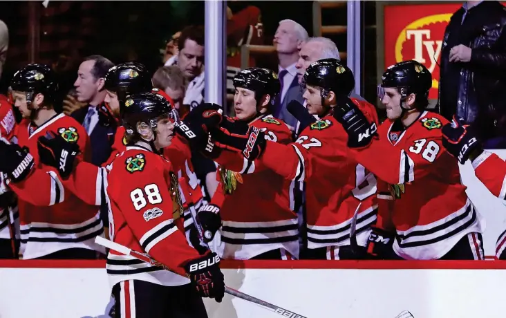  ?? FOTO: LEHTIKUVA/JONATHAN DANIEL ?? Chicago och Patrick Kane var bäst i västra konferense­n i grundserie­n.