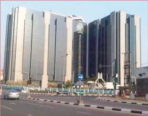  ??  ?? CBN headquarte­rs Abuja