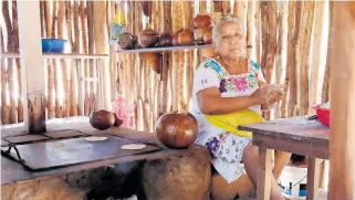  ?? FOTOS/JESÚS GUTIÉRREZ ?? Se busca incluso promover la gastronomí­a local de cada estado.