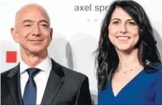  ?? EFE ?? Jeff y Mackenzie Bezos, lo que parecía un matrimonio feliz y bien avenido hasta hace una semana.