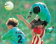  ??  ?? COMPAÑEROS. Salgado, Solari y Makelele jugaron en el Madrid.