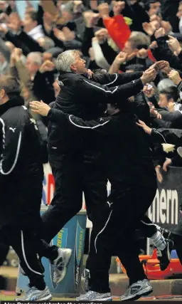  ??  ?? Alan Pardew celebrates the equaliser