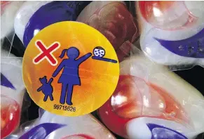  ?? — THE ASSOCIATED PRESS FILES ?? Eating laundry detergent pods emerged as a dangerous online trend among teens that resulted in more than 40 hospitaliz­ations across North America.