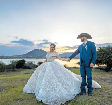  ?? ?? en abril se celebra el “Día de la Novia”