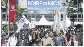  ??  ?? Avec plus de  exposants répartis sur   m, la Foire de Nice permet de dénicher de bonnes affaires. (Photo archive Franck Fernandes)