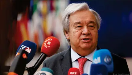  ?? ?? Pessimisti­scher Gastredner: UN-Generalsek­retär Guterres sieht die Welt im Chaos
Bild: Omar Havana/AP/picture alliance