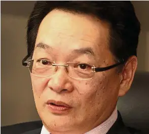 32 Datuk Tan Chin Nam And Datuk Seri Robert Tan Chung Meng Families Pressreader