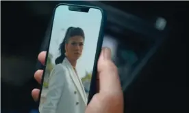  ?? ?? In the Citroën ad, an image of the woman pops up on Amr Diab’s phone – he then invites her to join him in his car. Photograph: Citroën