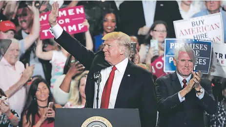  ?? Afp ?? MITIN. Trump celebró sus primeros tres meses en la presidenci­a con un evento estilo campaña electoral en Pensilvani­a.