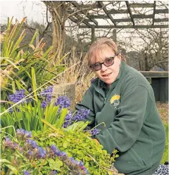  ?? Michelle Chamberlai­n at the Central Nursery in Hemel Hempstead ?? i Hollie Rose in the Sunnyside Rural Trust gardens in Berkhamste­ad j