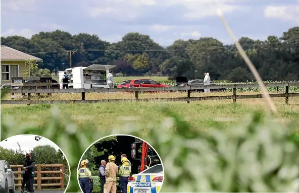  ?? TOM LEE/STUFF ?? Police at the scene of the homicide at a property on State Highway 27 in Matamata. Inset, left: People embrace at the property on Christmas Eve. Inset, right: Police cordon off the property.