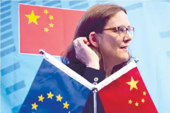  ?? (AP FOTO) ?? ‘ENVIRONMEN­TAL GOODS.’ In this July 11, 2016 file photo, EU Trade Commission­er Cecilia Malmstrom speaking at the University of Internatio­nal Business and Economics in Beijing. Forty-six countries, including the United States, China and European Union...