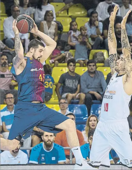  ?? FOTO: PERE PUNTÍ ?? Moerman vuelve a Bilbao. El ala-pívot francés del Barça afronta esta tarde un partido especial en la jornada 7 de Liga Endesa