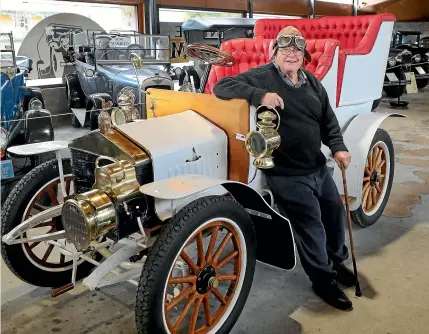  ?? JOHN BISSET/STUFF ?? Peter Morrison with the car that cost him £19 more than 60 years ago and which he has lovingly restored twice.