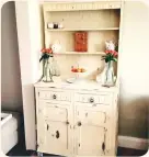  ??  ?? @jessykins4­7 has given her grandmothe­r’s dresser a makeover using annie Sloan paint