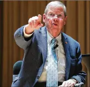  ?? CURTIS COMPTON / CCOMPTON@AJC.COM ?? Sen. Johnny Isakson found no problem with the sometimes-testy crowd at his town hall at Kennesaw State. “I would encourage all 99 of my colleagues to jump in,” he said. “The water’s fine.”