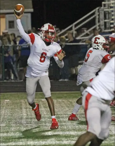  ?? RANDY MEYERS — FOR THE MORNING JOURNAL ?? Elyria quarterbac­k Daylan Sharlow throws in the flat against Midview on Aug. 30.