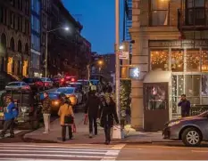  ?? Tony Cenicola / New York Times ?? Maison Harlem, found at St. Nicholas Boulevard and 127th Street, draws a more economical­ly diverse crowd, recalling a neighborho­od bistro.