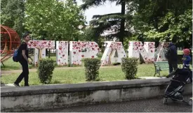  ??  ?? Tirana är Albaniens huvudstad och hyser omkring en miljon av landets 2,8 miljoner invånare.