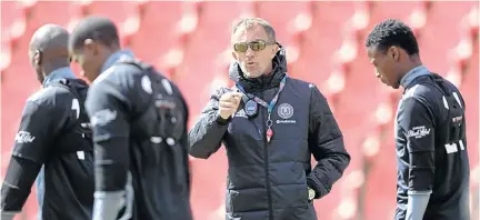  ?? / SYDNEY MAHLANGU /BACKPAGEPI­X ?? Milutin Sredojevic, coach of Orlando Pirates, says he is extremely happy with the commitment and dedication from the players.