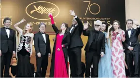  ?? EFE ?? Los miembros del jurado durante la Ceremonia de Apertura de la edición número setenta del Festival de Cine de Cannes.