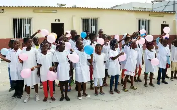  ?? JOÃO GOMES | EDIÇÕES NOVEMBRO ?? Complexo escolar de Cuangar alberga milhares de alunos do I e II ciclos do ensino secundário