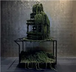  ??  ?? Above — A sculpture of Amaranthus viridis (green amaranth) for the National Gallery of Australia’s James Turrell gala dinner.