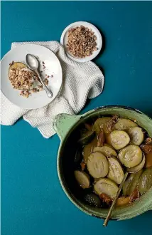  ??  ?? For something a little different try these Baked Feijoas with Cashew, Coconut Crumbs.