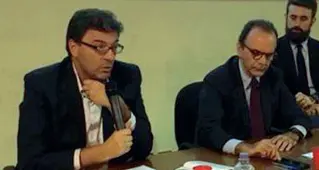  ??  ?? Uomo forte Il leghista Giancarlo Giorgetti (a sinistra) al fianco di Stefano Parisi di Energie per l’Italia