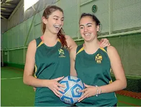  ?? PHOTO: COLIN WILLIAMS/FAIRFAX NZ ?? Indoor netballers Sarah Calvert and Emily Potts are off to South Africa for the Junior World Series in Johannesbu­rg.