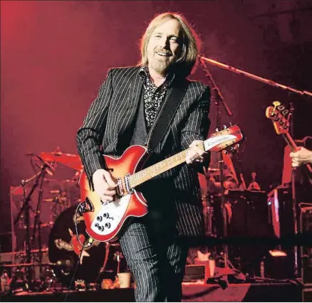  ?? CRISTINA GALLEGO / ARCHIVO ?? Tom Petty, en el concierto que ofreció en el londinense Royal Albert Hall hace cinco años