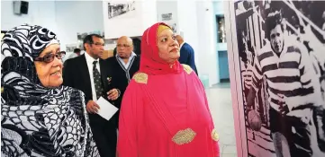  ?? Picture: CINDY WAXA ?? Sisters of Salie Fredericks, Baheyah Armien (left) and Abdieyah Asyat, at his memorial service at Cape Peninsula University of Technology.