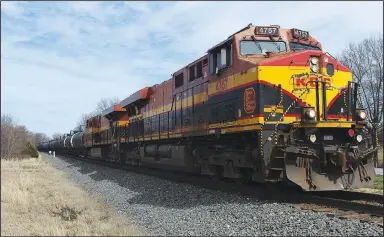  ?? Daniel Bereznicki/Westside Eagle Observer ?? A Kansas City Southern Railway train speeds through Decatur and makes its way to Gentry.