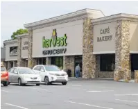  ?? STAFF FILE PHOTO BY TIM BARBER ?? Harvest Grocery on Hixson Pike closed earlier this year. The site is slated to house an Earth Fare store this fall.