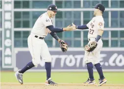  ?? Archivo ?? Carlos Correa, izquierda, y José Altuve han sido claves en el éxito de Houston.