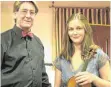  ?? FOTO: VERANSTALT­ER ?? Violinisti­n Lena Neudauer und Wolfgang Brunner am Hammerflüg­el gestalten einen Schubertab­end.