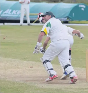  ?? Dave Turner ?? ●●The first of Chris Moore’s three stumpings in the T20 clash