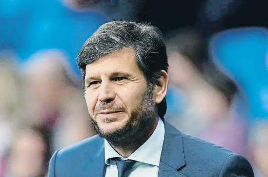  ?? Alex /Ge ?? El director de fútbol del Barcelona, Mateu Alemany, seguirá trabajando en el club blaugrana