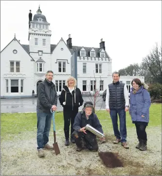  ?? ?? From left: Matthew Jackson, Anne Gracie Gunn, Kenny Mackenzie, Andreas Maszczyk and Jennifer Gracie at the recent burying of the time capsule.