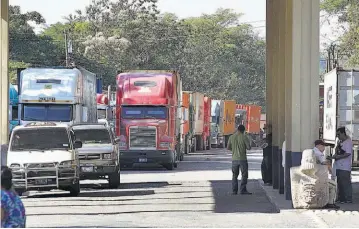  ??  ?? Cambio climático. A todos los desbalance­s generados por la pandemia y a las propias debilidade­s de los sistemas aduaneros, se suma la alerta de inviernos copiosos.