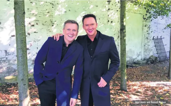  ??  ?? Aled Jones and Russell Watson