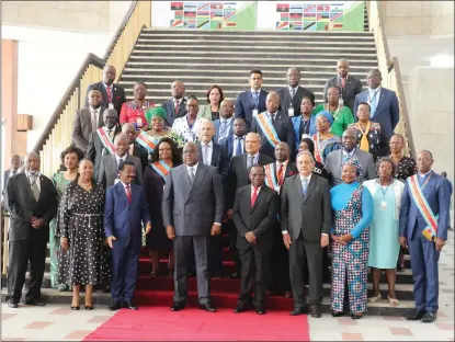  ?? Picture: Rafael Hangula ?? Members of parliament with the DRC president Felix Tshisekedi.