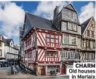  ?? ?? CHARM Old houses
in Morlaix