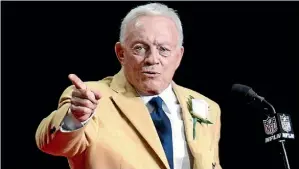  ??  ?? Dallas Cowboys owner Jerry Jones fell out with NFL Commission­er Roger Goodell for suspending Ezekiel Elliott.