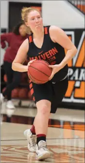  ??  ?? Sophomore Starline Beck prepares to take a shot during a recent Malvern Lady Leopards practice. PHOTOS BY KELVIN GREEN/TRI-LAKES EDITION